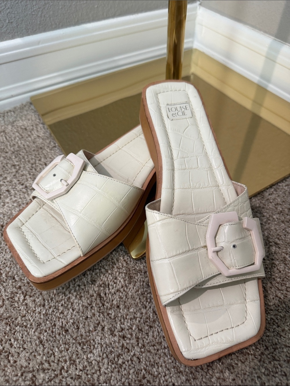 Louise et Cie Elara White Croc Leather Platform Slide Sandals Size 10